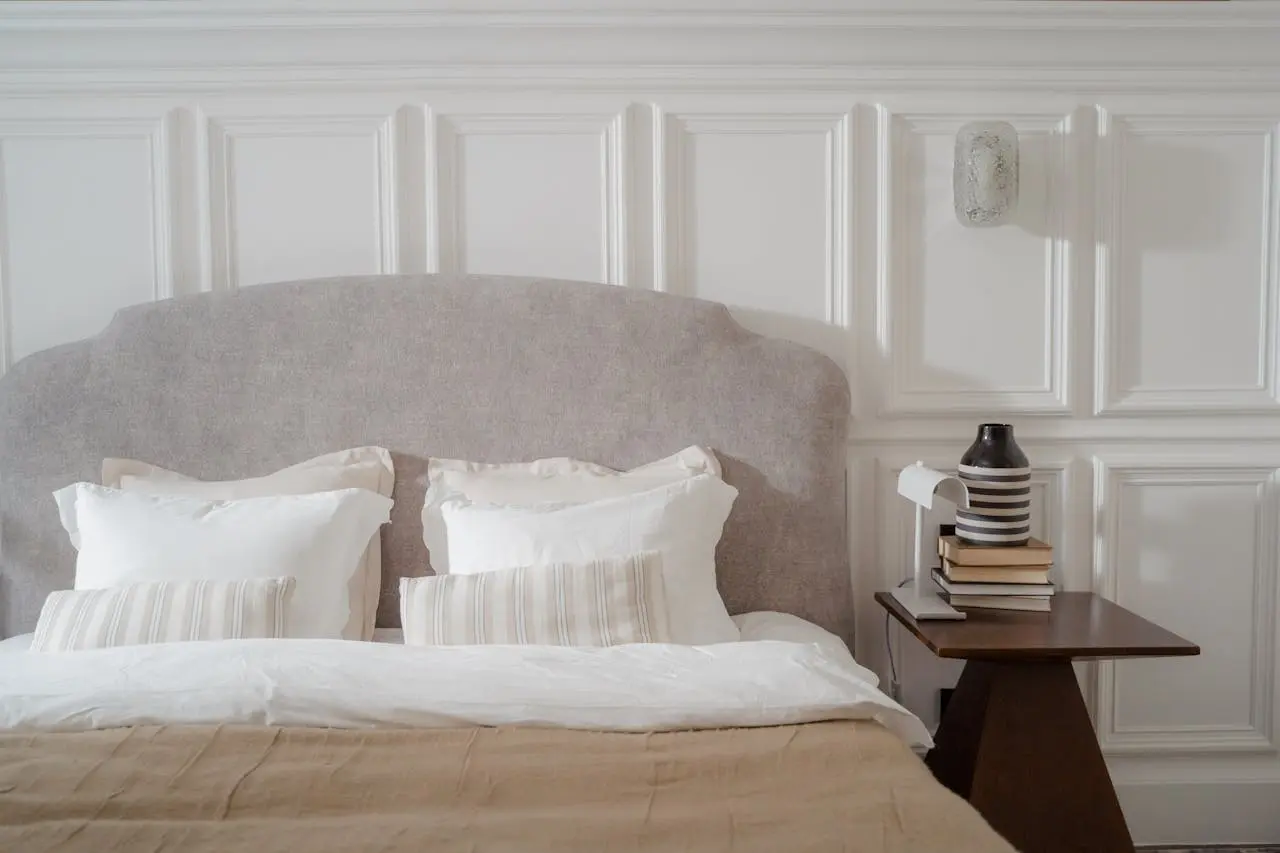 Nachtkastje van industrieel eiken: sfeervol, duurzaam & betaalbaar 